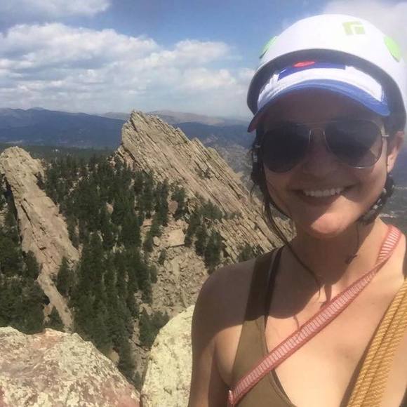 Meet your Posher, Leah - Picture 1 of 1